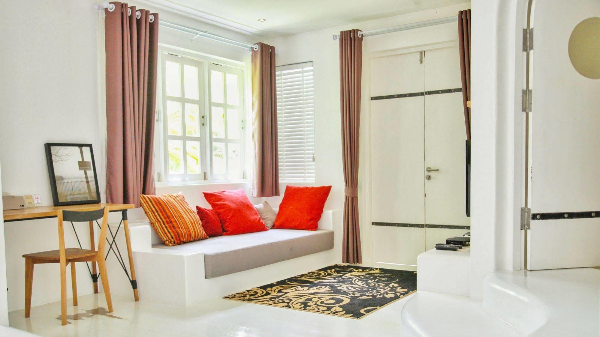Monkey House Hotel Chiang Mai Bagian luar foto